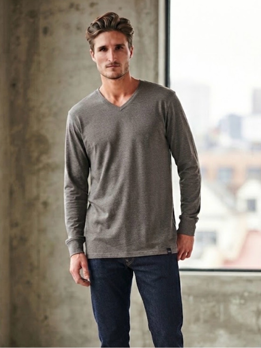 Men's-Style Heather Gray V-Neck Long Sleeve Top - Gray